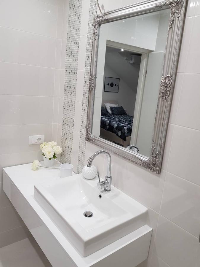 Stan Na Dan Angel Appartement Novi Sad Buitenkant foto