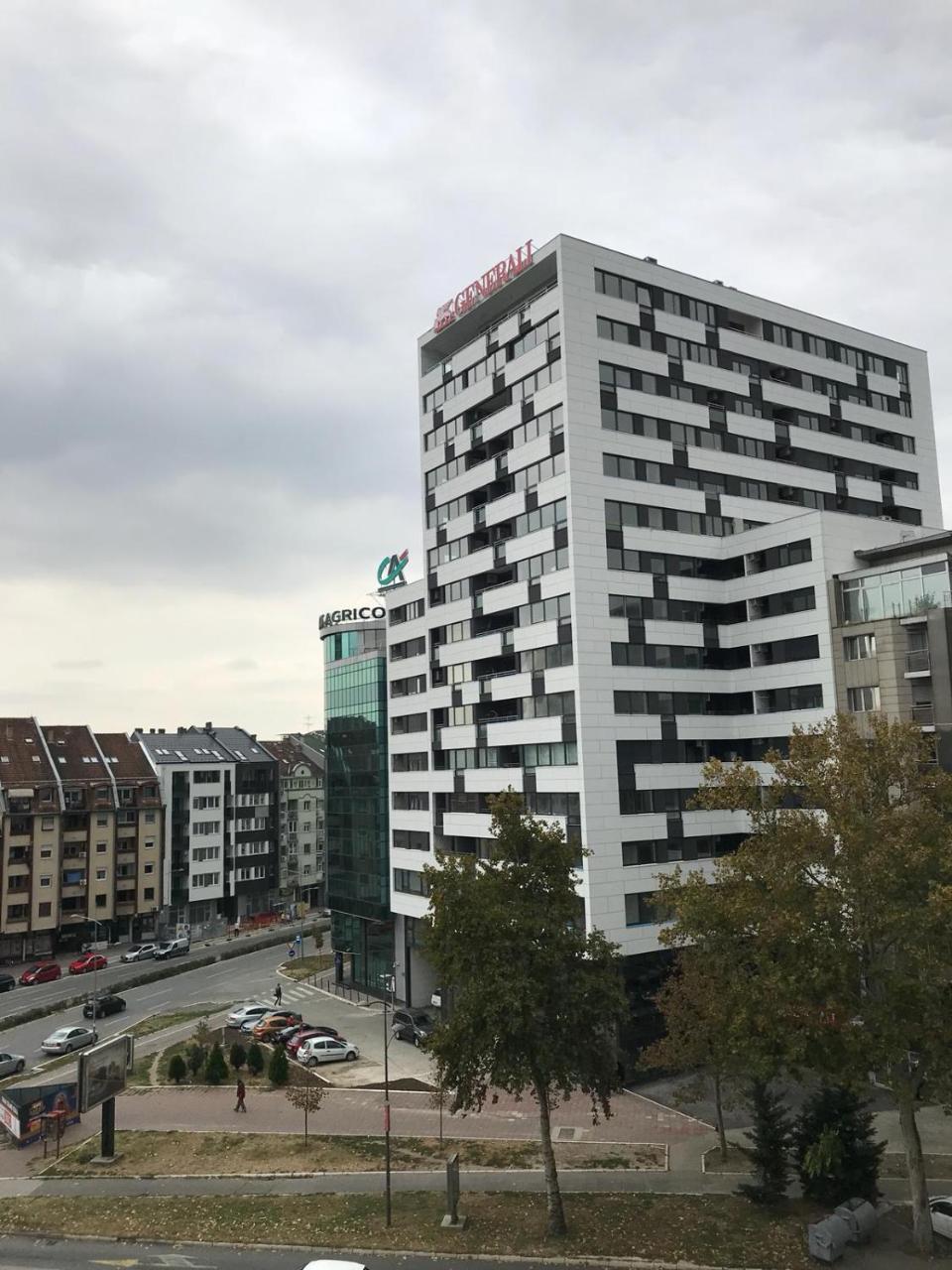 Stan Na Dan Angel Appartement Novi Sad Buitenkant foto
