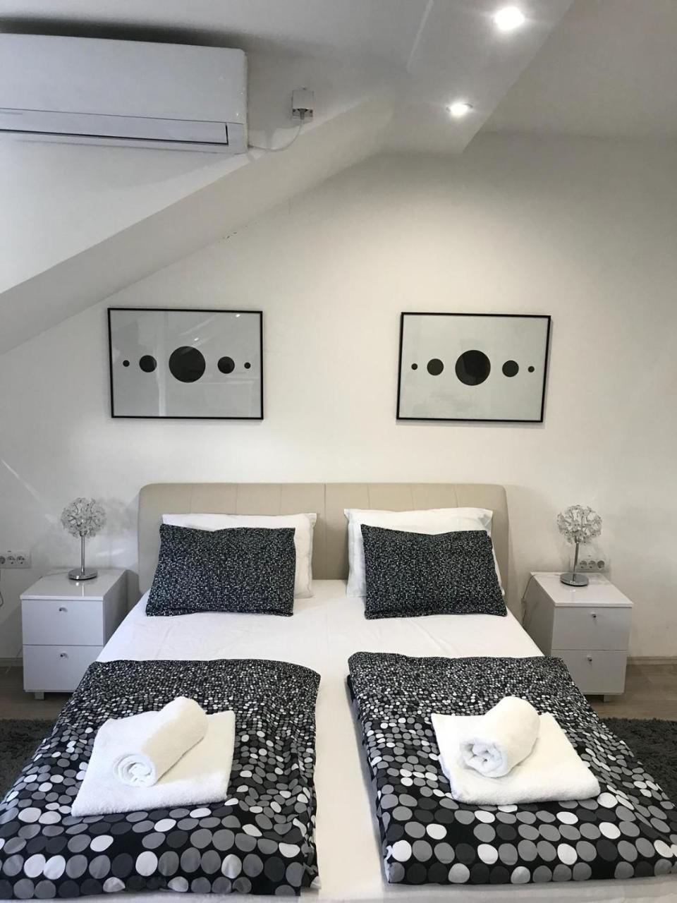 Stan Na Dan Angel Appartement Novi Sad Buitenkant foto